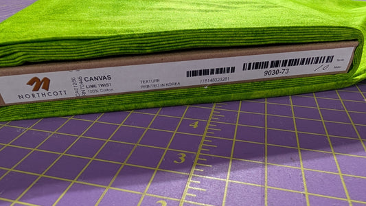 Northcott Canvas Lime Twist / Meter